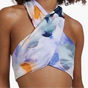 Sleeveless Halter Neck Crop Top